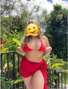 Novedad soy karol rubia rubita simpática divertida y elegante esperando por ti.