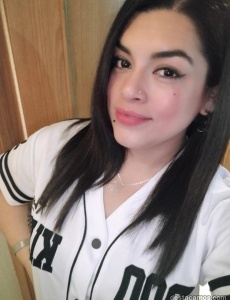 Jovencita alegre divertida 24 horas!!!