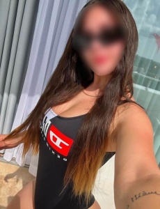 Mi nombre es JULIANA, soy una joven escort