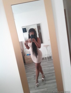 Negra colombiana rica