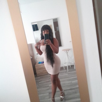 Negra colombiana rica, Alicante