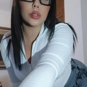 !Hola ! Soy una mujer guapisima y escultural,tambien super, Elche