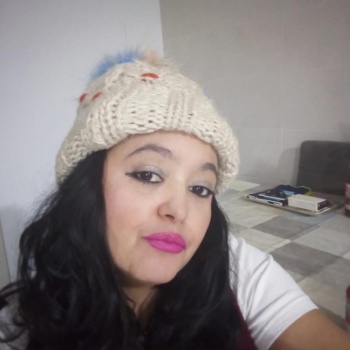 Isabella brasileña de vuelta a elda, Elda