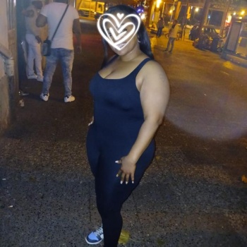 Pamela colombiana espontánea y auténtica, Alicante