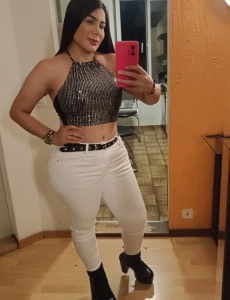Buscas una experiencia diferente? Pues soy la chica