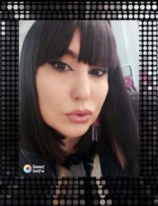 Yenifer buenas curvas. Muy cariÑosa.