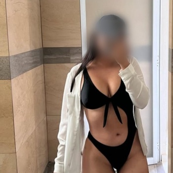 Latina 1 vez en tu ciudad solo salidas, Alicante