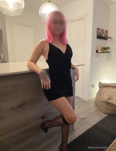 Hi babe, i’m mia your exclusive, beautiful secret girlfriend. Fluent in english, and in desire