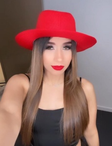 Colombiana y hermosa