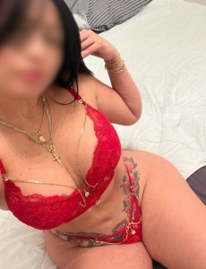 Latina muy guapa y cariÑosa alicante 24h