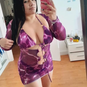 Victoria una joven y extrovertida latina, Elche