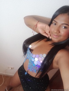 Valeria una morena rica