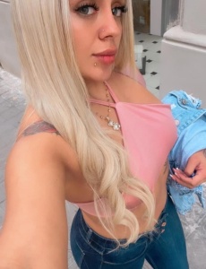 Rubia clítoris grande para lamer, alicante 24 hs