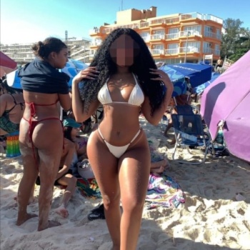Colombiana muy caliente y llena de lujuria, Elche