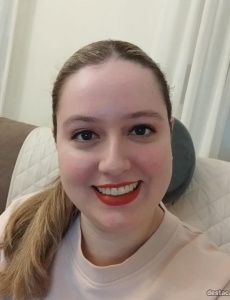 Hola guapo. Soy Sofia. Estoy de regreso a