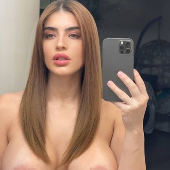 Hola, soy mariel una mujer apasionada por la vida, Alicante