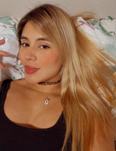 Hola Guapos soy ESTRELLA una hermosa chica joven