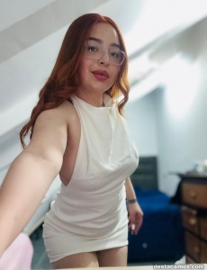 Carolina linda joven recién llegada