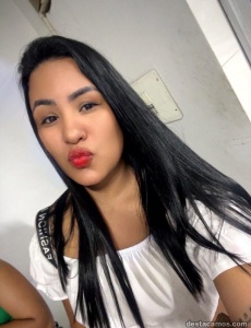 Latina masajista muy guapa