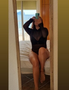 Natalia cariñosa en calpe