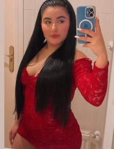 Hermosa y atractiva jovencita en elda disponible para ti