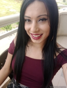 Chica con regalito