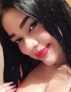 Joven colombiana nueva en elche