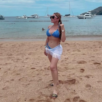 Camila guapísima. Jovencita. Recién llegada a la zona, Albatera