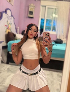 Reinas de dos hermosas colombianas dispuestas para que la pasemos bn hacemos