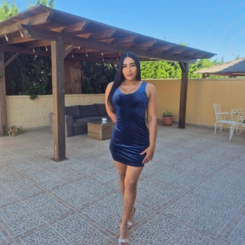 Chica latina primera vez en calp, Calpe