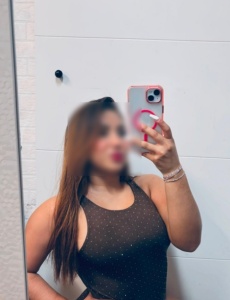 Hermosa latina recien llegada a tu ciudad