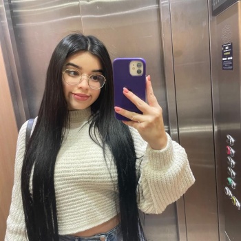 Jovencita cariÑosa, Benidorm