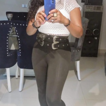 Hermosa dulce cariÑosa, Alicante
