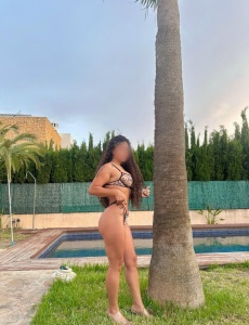 Nueva joven tierna en tu zona