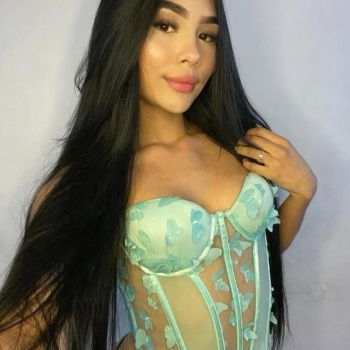 Hola!! Soy arianna una linda latina, de piel, Torrevieja