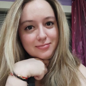 Sofía maravillosa joven, Albatera