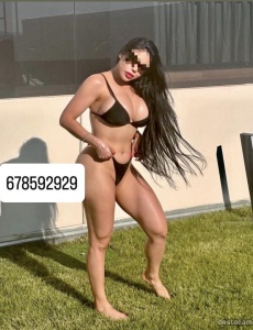 Modelo exclusiva altea