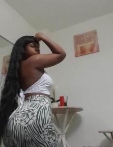 Rica negra latina