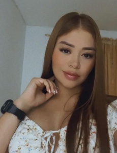 Hermosa jovencita independiente en torrevieja