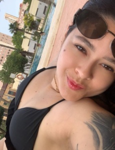 Abril colombiana muy top en alcoy