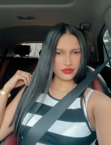 Hermosa latina de paso por tu ciudad tengo 22 años