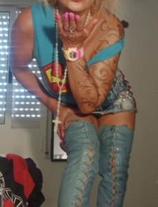 Colombiana madurita completo videollamadas masaje y web