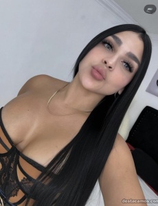 Novedad primera vez chica gina
