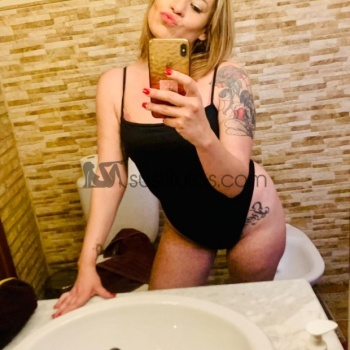Soy una rubita cachonda y sensual que siempre pone todo de su parte para liberarte de tus dudas y temores, Alicante