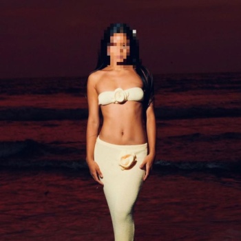 Morena colombiana, Benidorm