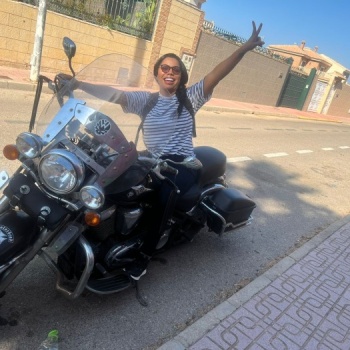 Espectacular colombiana, Torrevieja