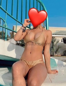 Victoria, quiero convertirme en tu chica favorita, esa con la que te atrevas a pasar los mejores ratos de tu vida