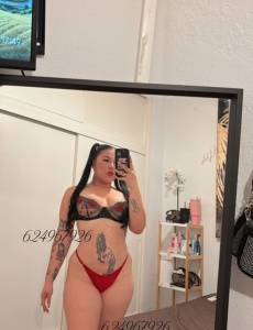 Dulce, fiestera y muy cachonda en torrevieja