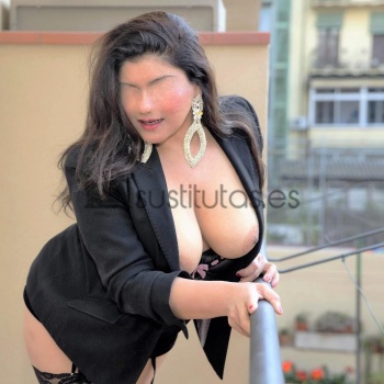 I'll give you lots of pleasure when you penetrate my wet pussy with your hard & delicious cock, Torrevieja