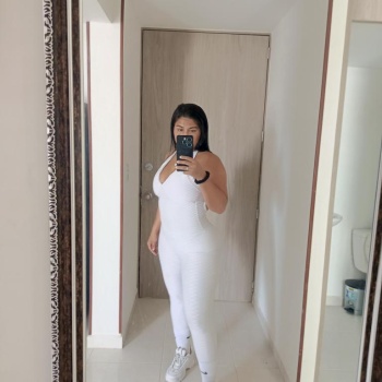Joven y preciosa la morena de tus sueños resien lleganda, Torrevieja